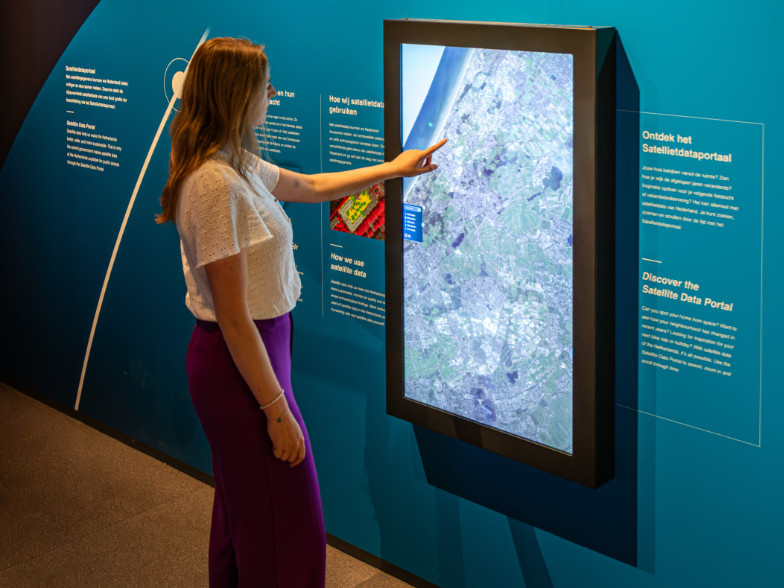 Space Expo Satellietdata portaal Satellite Views